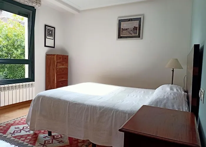 Babilonia, apartamento tranquilo y céntrico en Llanes