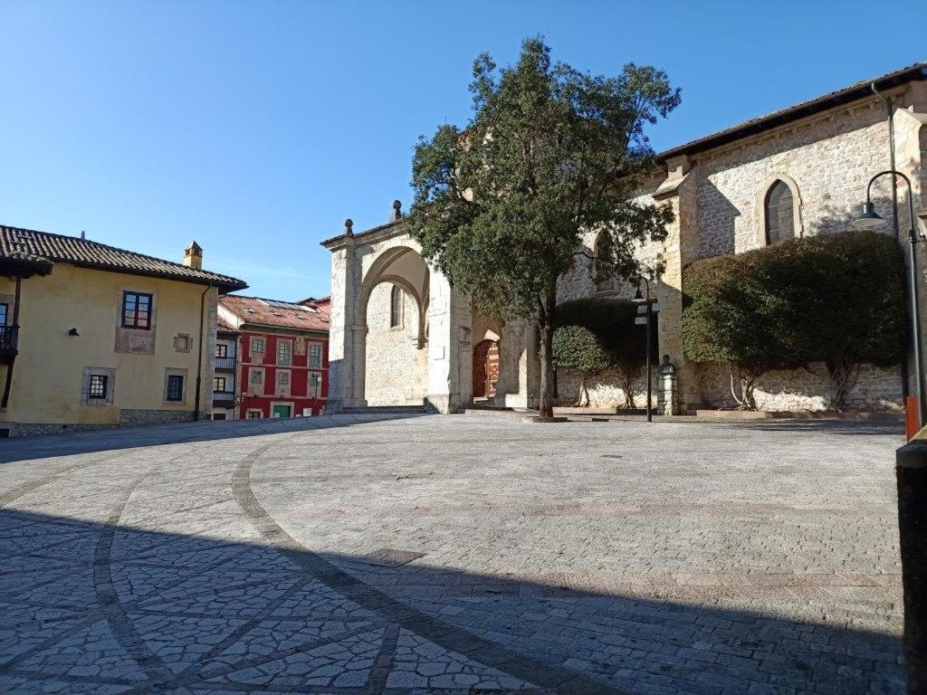 Babilonia, Tranquilo Y Céntrico En Llanes